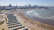 Temporada de verano en crisis: la mayoría de los argentinos no vacaciona por falta de dinero