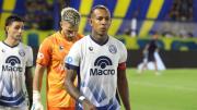 Sebastián Villa volvió a La Bombonera entre silbidos y el reencuentro con sus ex compañeros