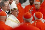 El papa Francisco pasó una buena noche, pero su estado sigue siendo delicado