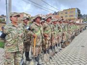 El presidente Arce instruye el despliegue de 180 militares para el apoyo a los damnificados en la zona paceña de Codavisa