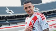 Kevin Castaño firmó su contrato y River presentó a uno de los refuerzos más caros de su historia