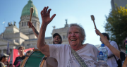 La marcha de los jubilados en el Congreso Nacional terminó sin incidentes