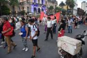 La marcha de los jubilados tomó impulso en Tucumán con duras críticas a la Nación