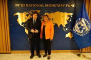 Javier Milei aseguró que el nuevo acuerdo con el FMI estará cerrado “a mitad de abril”