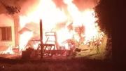 Incendio deja en ruinas depósito de una cooperativa y club barrial de Glew