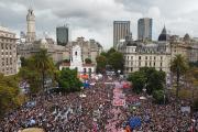 Memoria, Verdad y Justicia: Organizaciones sociales marcharon en Plaza de Mayo por el Día de la Memoria