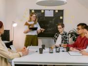 Así son los compañeros de trabajo ideales: 13 cualidades que destacan los psicólogos laborales