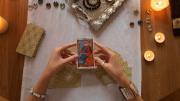 TAROT: descubre sus predicciones para hoy jueves 27 de marzo de 2025