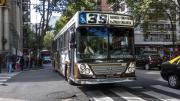 Ya se puede pagar el colectivo con tarjeta o billetera virtual: ¿en qué ciudades y líneas?