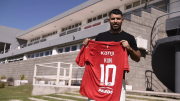 Kun Agüero jugará con el Senior de Independiente el clásico con Racing