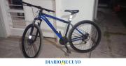 La Policía recuperó una bicicleta robada por dos ladrones que lograron escapar