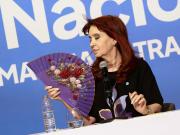 Cristina Kirchner cruzó a Milei por su frase sobre los malvinenses y su invitación a que sean argentinos: Es el pensamiento cipayo