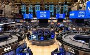 En medio de la tensión de los mercados, el Riesgo País se dispara y supera los 900 puntos