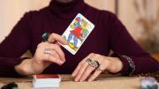 TAROT: descubre sus predicciones para hoy domingo 6 de abril de 2025