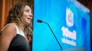 Los primeros tres meses de vida iba con mi bebé a trabajar: la ministra que combina familia y función pública