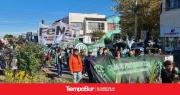 Gremios se movilizan en Río Gallegos por el paro nacional