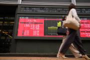 Guerra comercial: Bolsas europeas y japonesas caen tras la imposición de aranceles de Trump