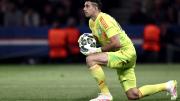 Champions League: Dibu Martínez no pudo evitar la derrota de Aston Villa ante PSG