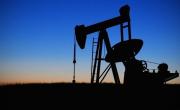 La crisis internacional sigue bajando el precio del petróleo: cae 2%