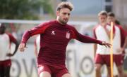 ¿Línea de cinco para visitar al Lobo?: las variantes que evalúa Domínguez para el clásico platense