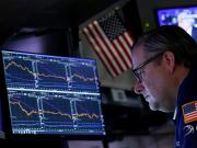 A la espera de las definiciones del FMI ahora bajan los dólares financieros y el riesgo país, mientras el Merval gana más de 6%