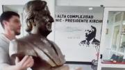 Otra polémica: retiraron el busto de Néstor Kirchner del Hospital SAMIC