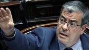 Germán Martínez: “La flotación entre bandas es una devaluación. Por más que lo quieran vestir de seda, devaluación queda”