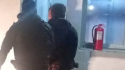 Quiso robar y casi lo linchan los propios vecinos
