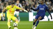 Se terminó la Champions para Dibu Martínez: Aston Villa ganó pero quedó eliminado