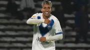 Vélez se reencontró con la victoria en Córdoba