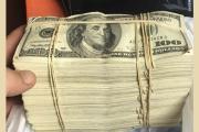 Robaron 29.200 dólares que estaban en una caja de zapatos de un comerciante