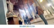 Y La Inmaculada volvió al altar
