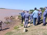Encuentran muerto y con un golpe en la cabeza al pescador desaparecido en Chaco: creen lo mataron con el remo de una canoa