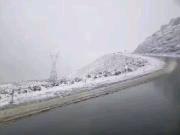 La Paz: nevada en la Cumbre no detiene salidas, pero Tránsito pide precaución