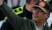 Presidente de Colombia dice que Estados Unidos le retiró la visa