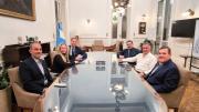 Entre precios y valores: Mauricio Macri busca robustecerse en medio de la sangría de dirigentes del PRO hacia LLA