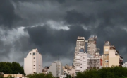 Casi todo el país bajo alerta meteorológica amarilla por vientos, lluvias y tormentas: ¿Cuáles son las zonas afectadas?