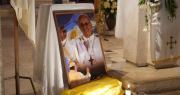 Se vivirá una madrugada de oración para que los sanjuaninos puedan despedir al papa Francisco