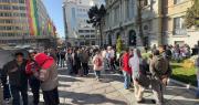 Choferes instalan vigilia en el Palacio Consistorial; presidenta del Concejo prevé sancionar la ley de pasajes este jueves