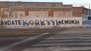 Escándalo en San Lorenzo: aparecieron pintadas pidiendo la renuncia de Moretti