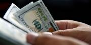Dólar hoy: con subas y bajas, así cotiza el dólar en los bancos este viernes 25 de abril del 2025