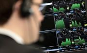 Los interrogantes con el dólar tiñeron de rojo a acciones y bonos argentinos