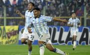 Racing selló la clasificación a octavos de final