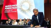 Desde Ferrer a Torres: Llaryora firmó el Fondo Federal Cordobés con respaldo de más de 400 intendentes de todos los colores