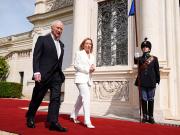 Gran Bretaña: el rey Carlos III dice que sufrir cáncer es abrumador y a veces aterrador