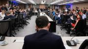 $LIBRA: con ayuda de los radicales con peluca, el Gobierno logró dilatar el arranque de la comisión investigadora