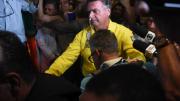 El expresidente Jair Bolsonaro salió del hospital tres semanas después de su operación