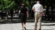 El Gobierno confirmó el bono de $70 mil para jubilados y pensionados en mayo