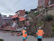 Desalojan a seis familias de sus viviendas por prevención