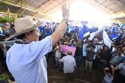 Luis Arce suma proclamaciones antes de que el MAS anuncie su candidatura